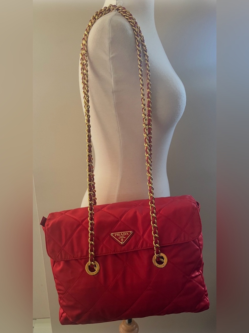 Prada Vintage Red Quilted Tessuto Nylon Chain Shoulder Bag B1240 Card Included